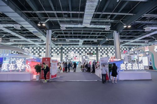 茅臺(tái)集團(tuán)亮相中國品牌發(fā)展國際論壇，以“一盤棋”姿態(tài)展家族風(fēng)采